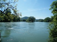Hier trifft die Reuss in die Aare