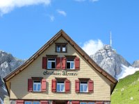 die Terrasse gut gefüllt