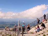 Da Bergbahn, reichlich Betrieb da oben